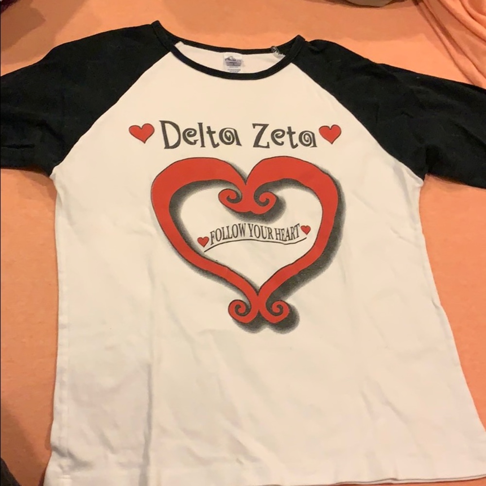 DELTA ZETA BASEBALL TEE